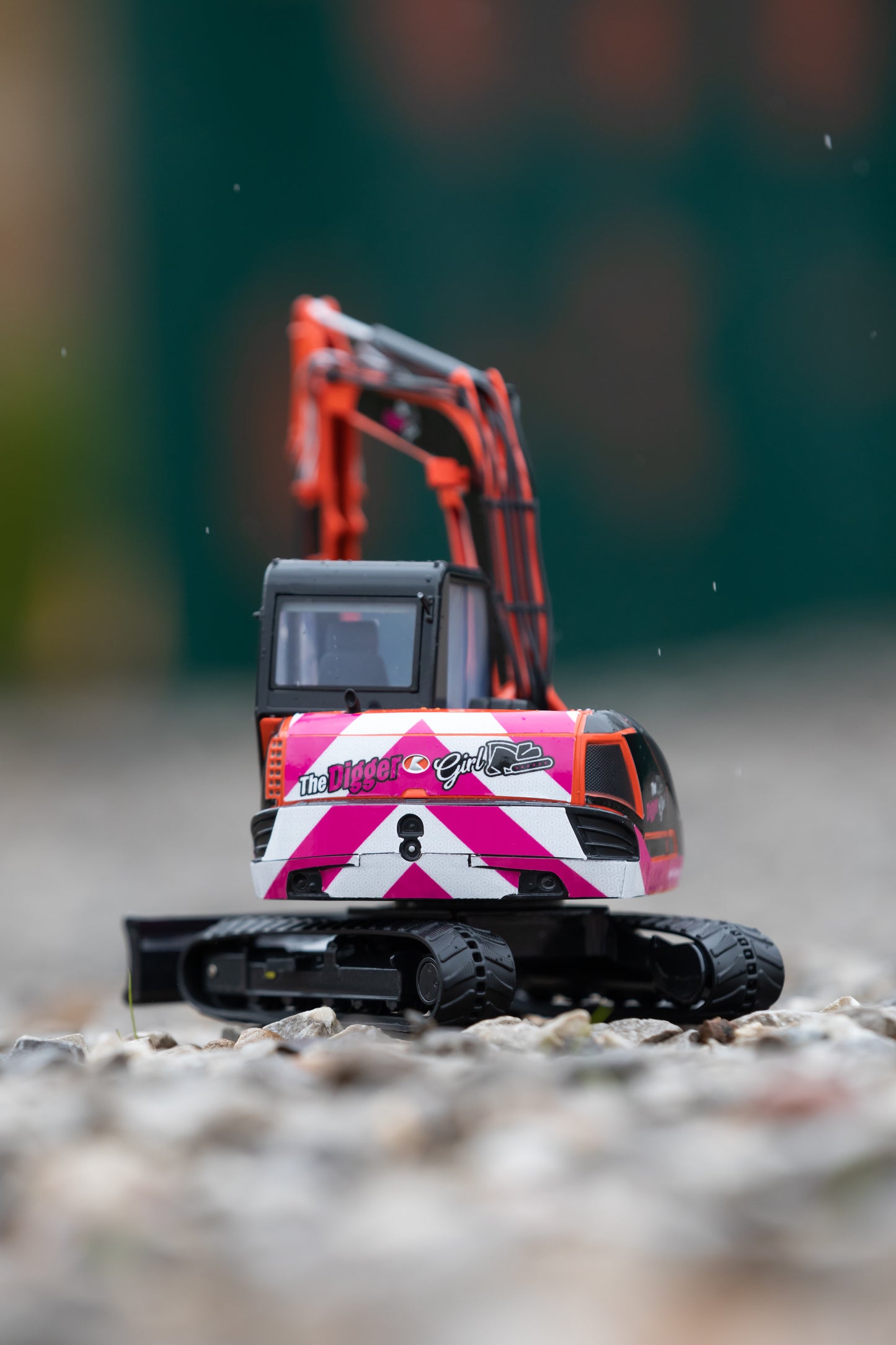 'The Digger Girl' Edition Kubota KX080-4α2 Excavator Scale Model (1:24)